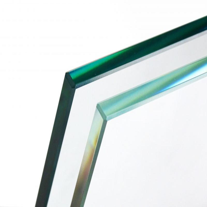 Mattiertes Glas für Innenraum-Möbel